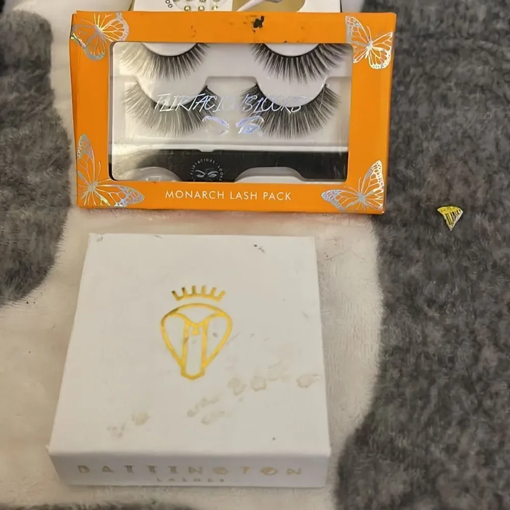 Lot of 5 faux lash /fake lash & glue on bling gems for face & body